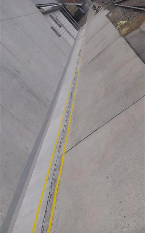Abdichtung mit Combiflex auf einer Betonfläche in der Ostschweiz